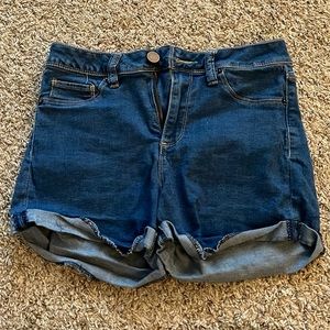 Size 5 gently worn FN shorts